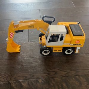 Liebherr excavator